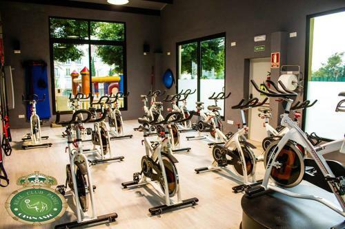 Bonito Apartamento En Nueva Andalucia