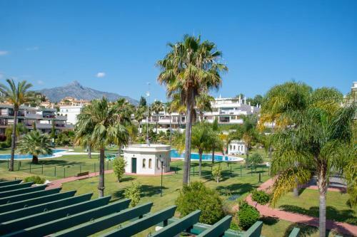 Bonito Apartamento En Nueva Andalucia