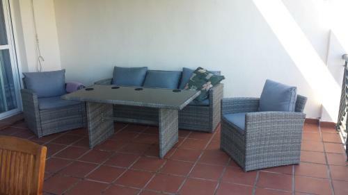 Bonito Apartamento En Nueva Andalucia