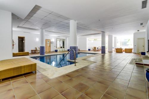 Apartamento Colourlife Golf @edificio Fuente Aloha