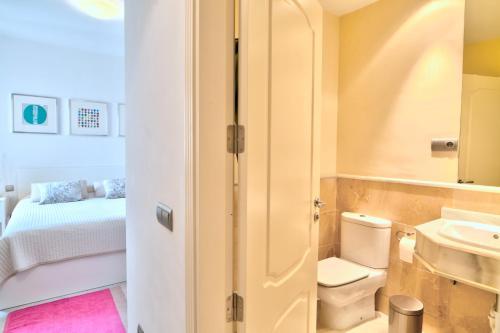 Apartamento Colourlife Golf @edificio Fuente Aloha