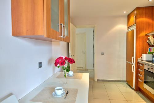 Apartamento Colourlife Golf @edificio Fuente Aloha