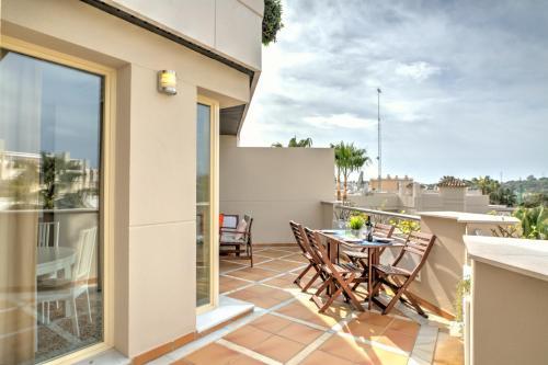 Apartamento Colourlife Golf @edificio Fuente Aloha