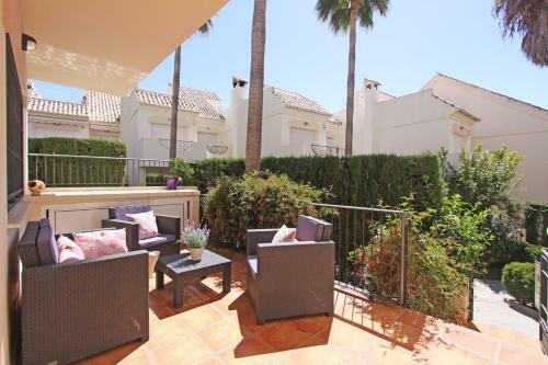 1107 Marbella Beach Front House