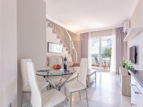 Two-bedroom Holiday Home In Las Chapas Marbella