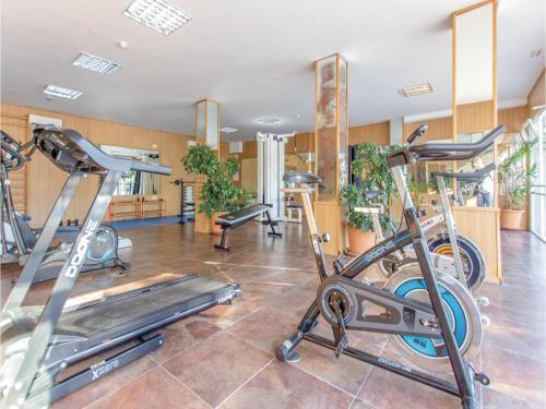 Two-bedroom Holiday Home In Las Chapas Marbella