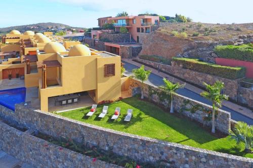 Salobre Villa Card�n