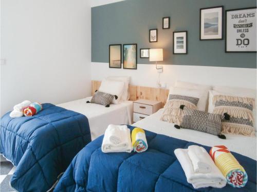 Four-bedroom Holiday Home In Mazarron
