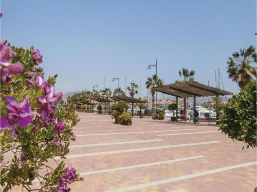 Four-bedroom Holiday Home In Mazarron
