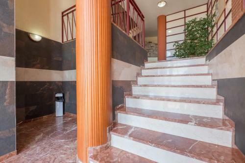 Hostal Activa Suite Home Hostel