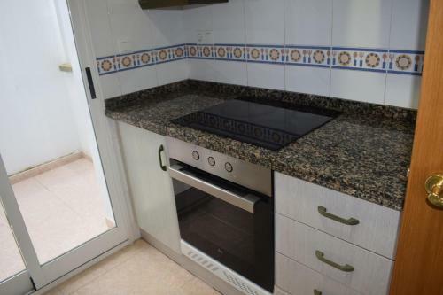 Apartamento Ap950 Tres Dormitorios A 150m Del Paseo Mar�timo