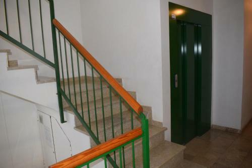Apartamento Ap950 Tres Dormitorios A 150m Del Paseo Mar�timo