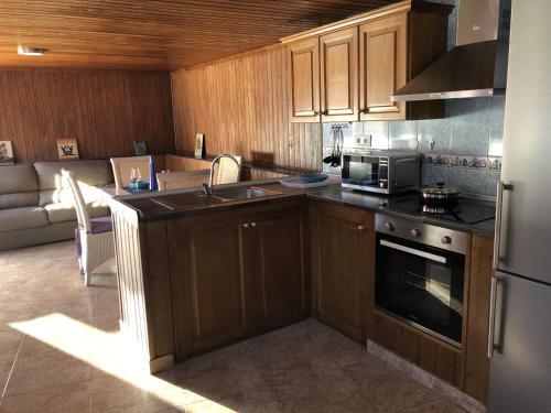 Apartamentos Acor�n Mog�n
