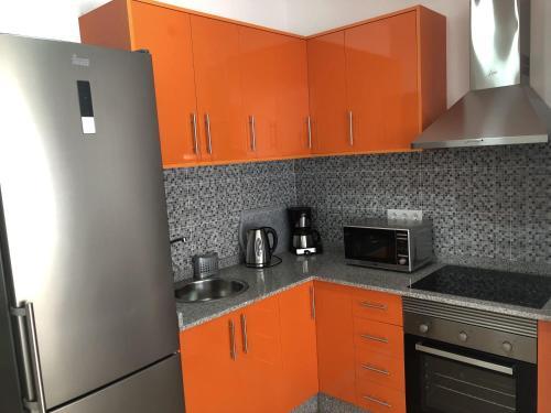 Apartamentos Acor�n Mog�n