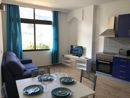Apartamentos Acor�n Mog�n