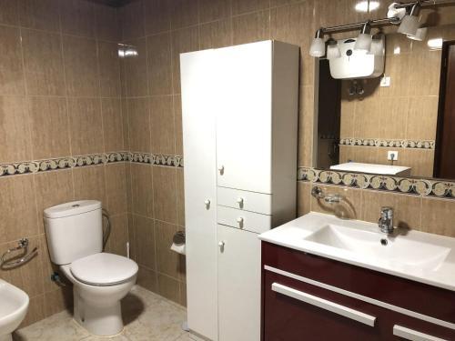Apartamentos Acor�n Mog�n