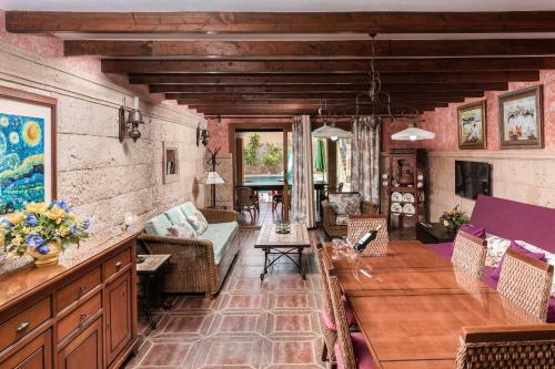 Villas El Paraiso
