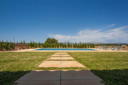 Villa S'estaci�