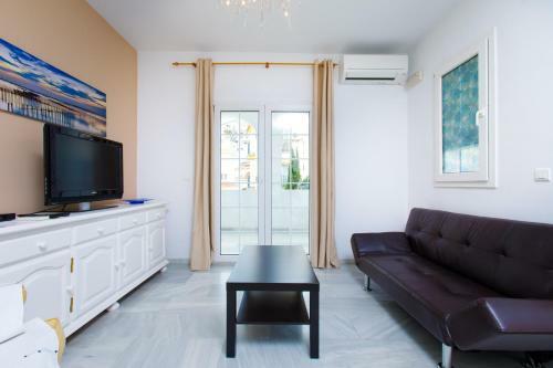 Apartamentos Almoraide Suites