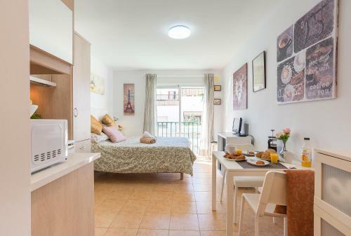 Apartamento Studios Nerja Center C