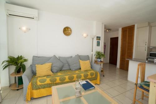 Apartamento Edf. Torresol 203