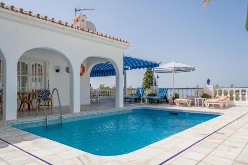 Villa Manzanas Nerja Canovas