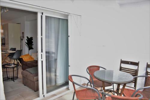 Apartamento Edf. Miami, Bajo