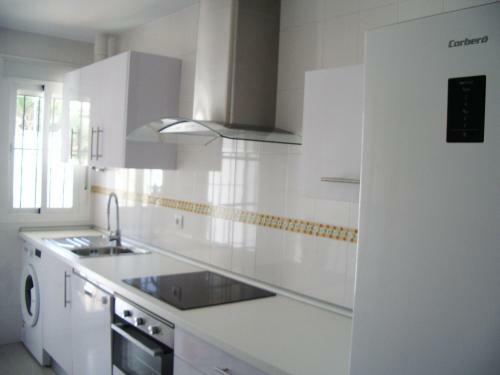 Apartamento De Tres Dormitorios En La Barrosa