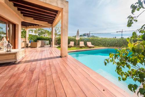 Villa Aurora