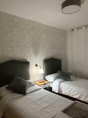 Hostal Pension 23-vinte E Tres