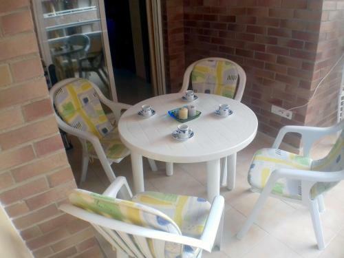 Apartamento Acv Acapulco Iii-1� L�nea Planta 2 Sur