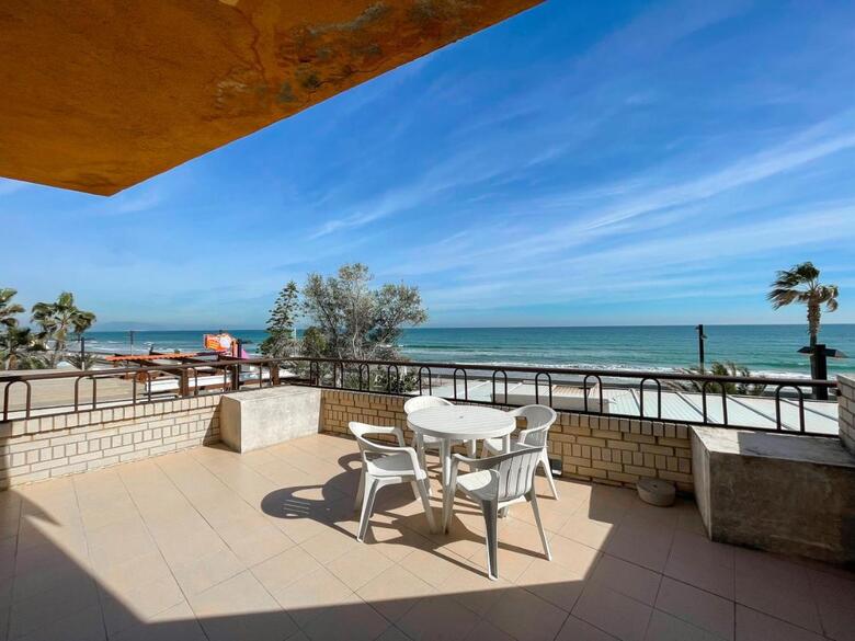 Apartamentos Oropesa Primera L�nea 3000