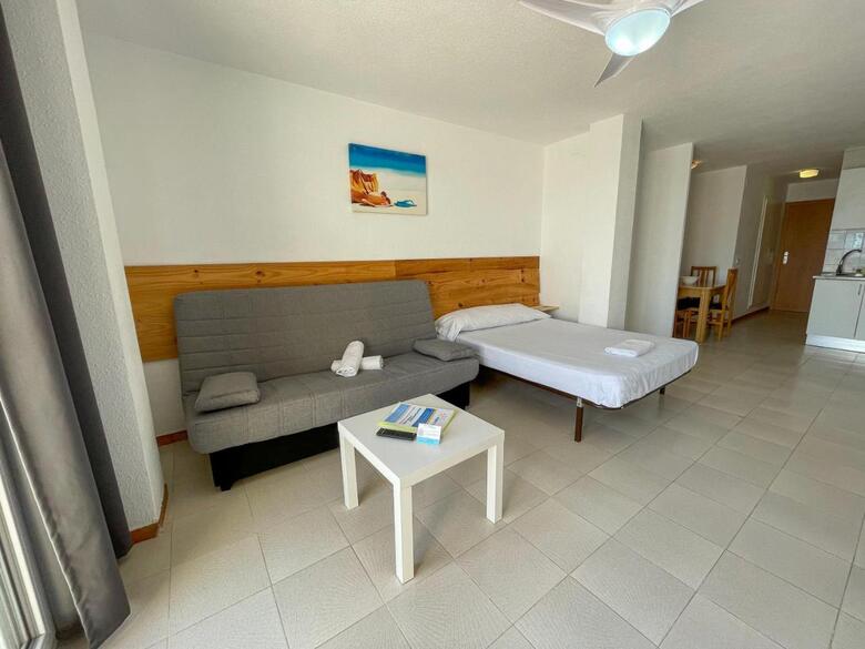Apartamentos Oropesa Primera L�nea 3000