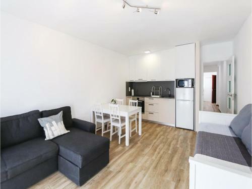 Apartment In Palamos