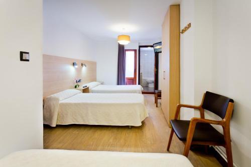 Hostal Pension Otano