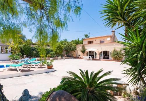 Paratella Villa Sleeps 6 Pool