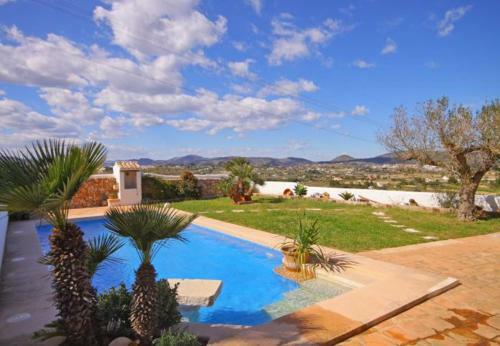 Paratella Villa Sleeps 8 Pool