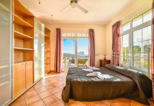 Pedramala Villa Sleeps 14 Pool