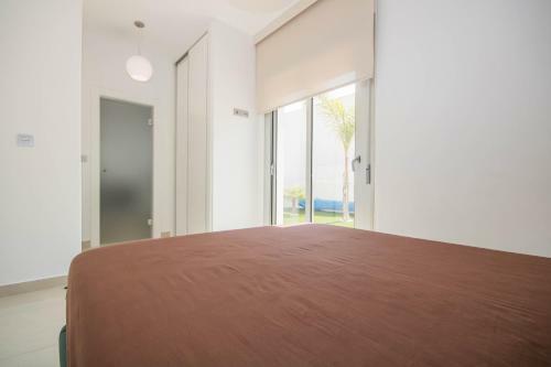 Lamar House Villa 3037