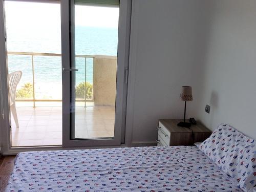 Apartment Passeig Maritim - 2