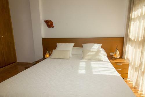 Apartamento P2. Voramar, 5 Pax, Pineda De Mar