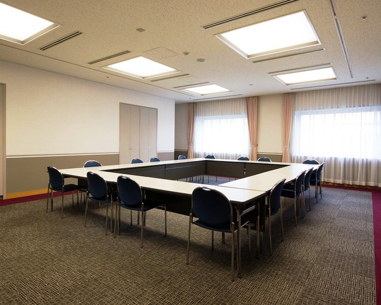 Toshi Center Hotel