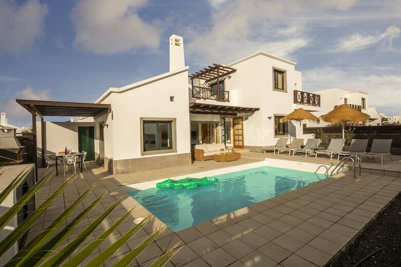 Vivienda Vacacional Playa Blanca Beach Mate