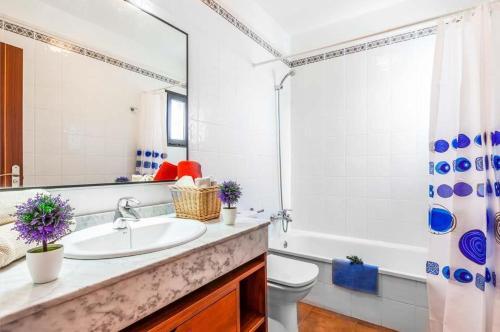 Playa Blanca Villa Sleeps 5 Pool Air Con Wifi