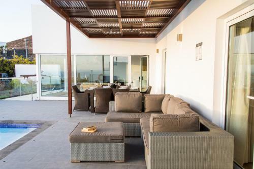 Villa Deluxe I