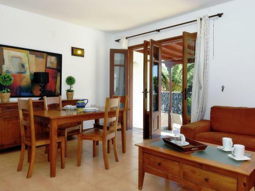 Resed Los Claveles - Villa Red Mountain