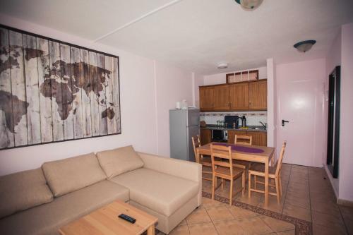 Two Bedrooms Apartment In Las Americas La/73