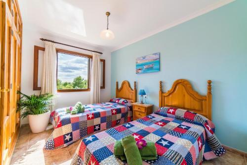 Playa De Muro Apartment Sleeps 6 Pool Air Con Wifi