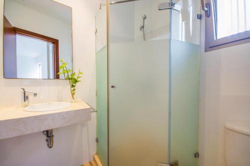 Platja De Muro Villa Sleeps 8 Pool Air Con Wifi