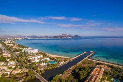 Platja De Muro Villa Sleeps 8 Pool Air Con Wifi